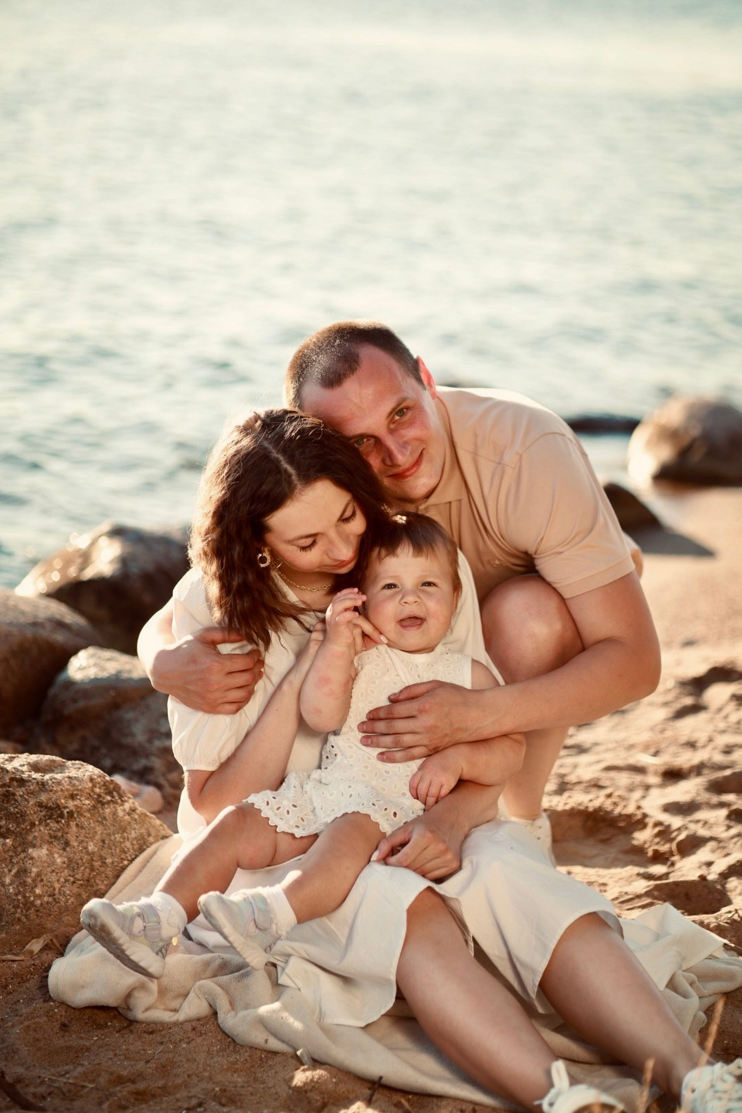 Семейная фотосессия на Минском море. Фотограф в Минске Анна Кучинская