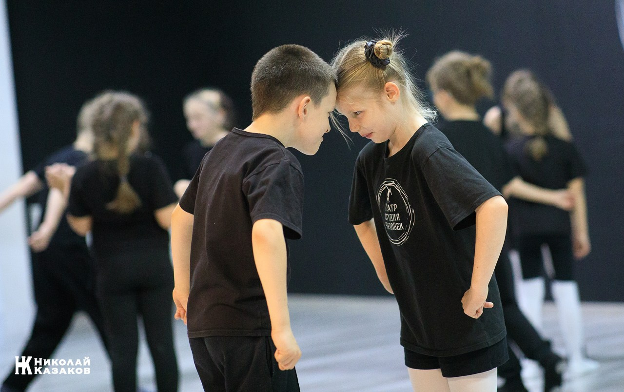 СТУДИЯ «ЧЕЛОВЕК». Николай Казаков. Профессиональный фотограф. Преподаватель фотографии
