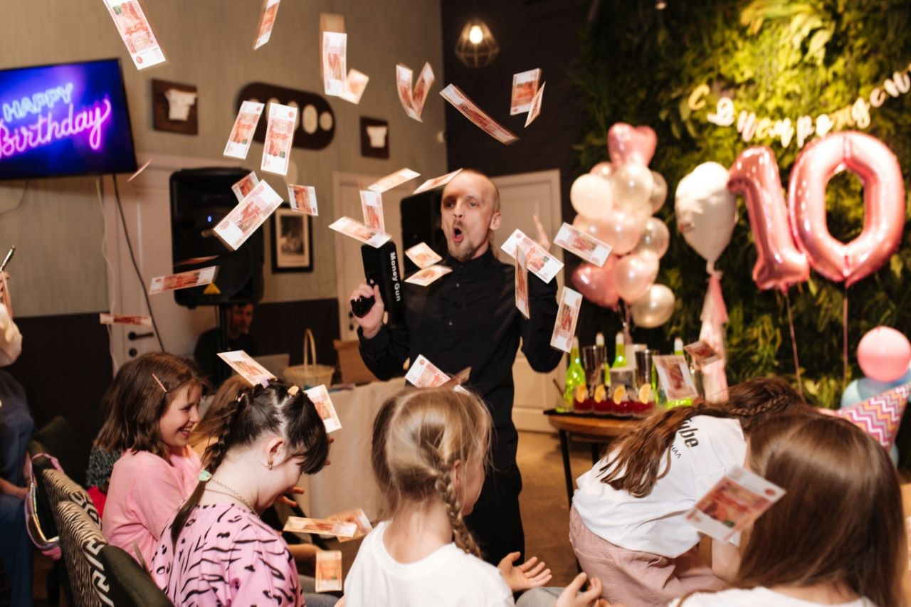 Ведущий + диджей + кавер-певица + флейринг-шоу на любой праздник для детей и взрослых в Москве и МО