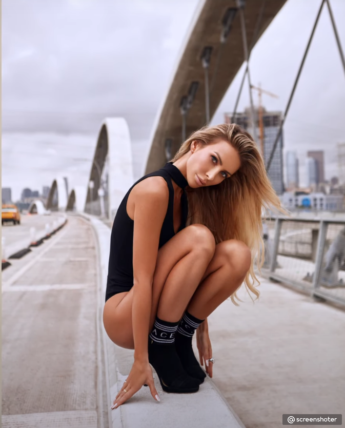 Позирование в студии (референсы). Фотограф, видеограф Пятигорск, Ставрополь, Ессентуки, Petlyakovs_photo