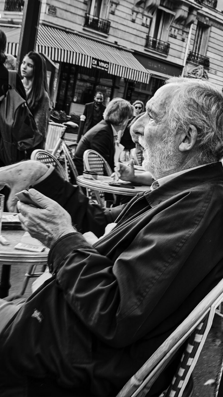 Paris: Download Error