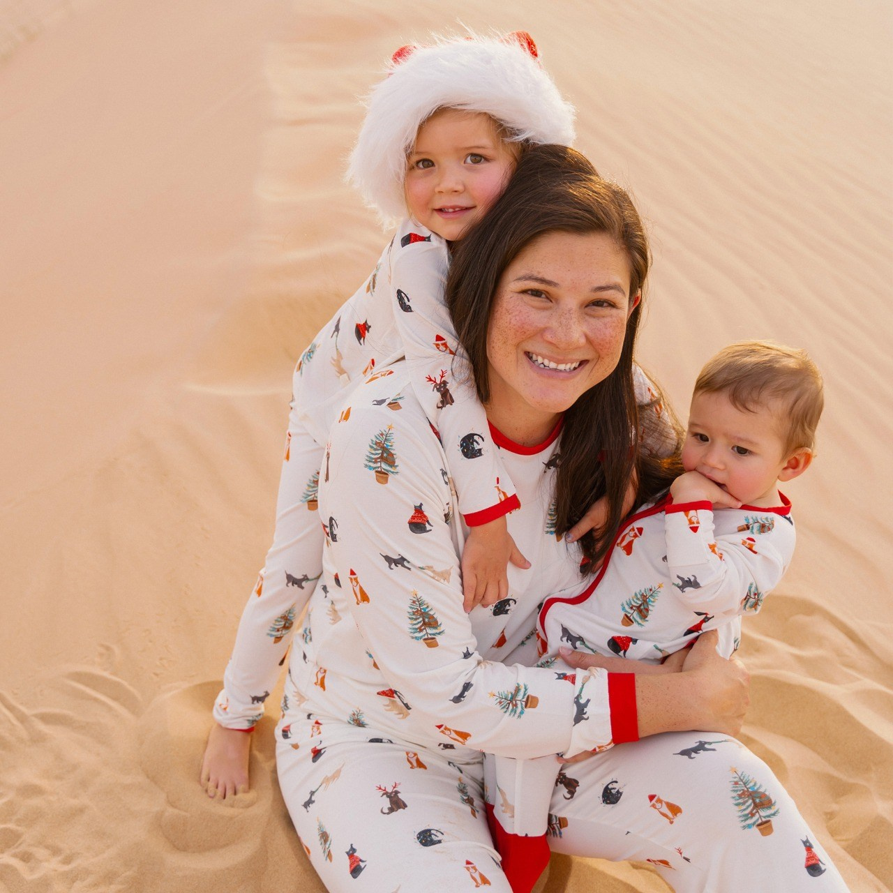 Desert photoshoot in pajamas | Abu Dhabi