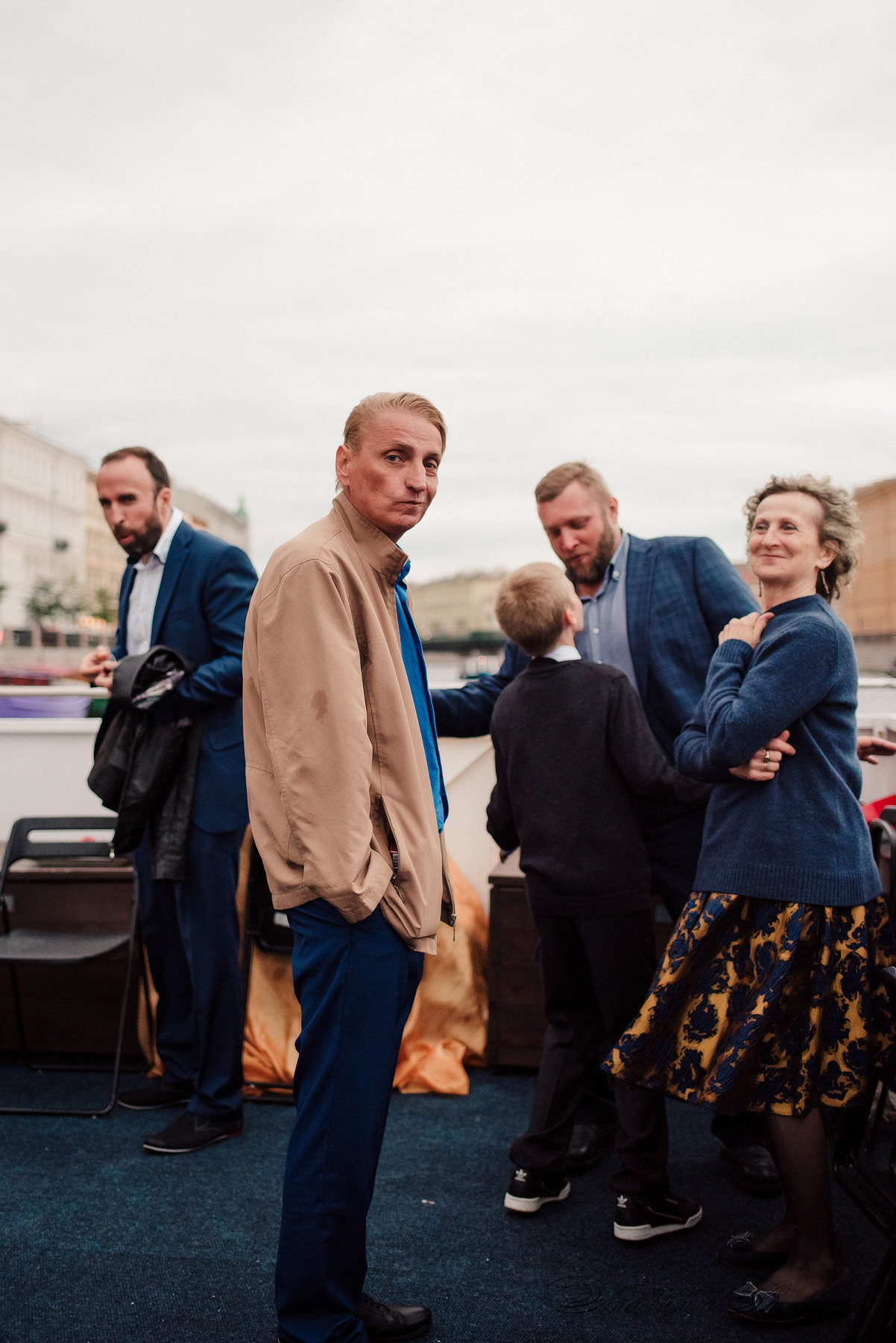 Ангелина и Денис. Дождь и счастье в городе. Семейный и Свадебный фотограф. Санкт-Петербург. Пушкин