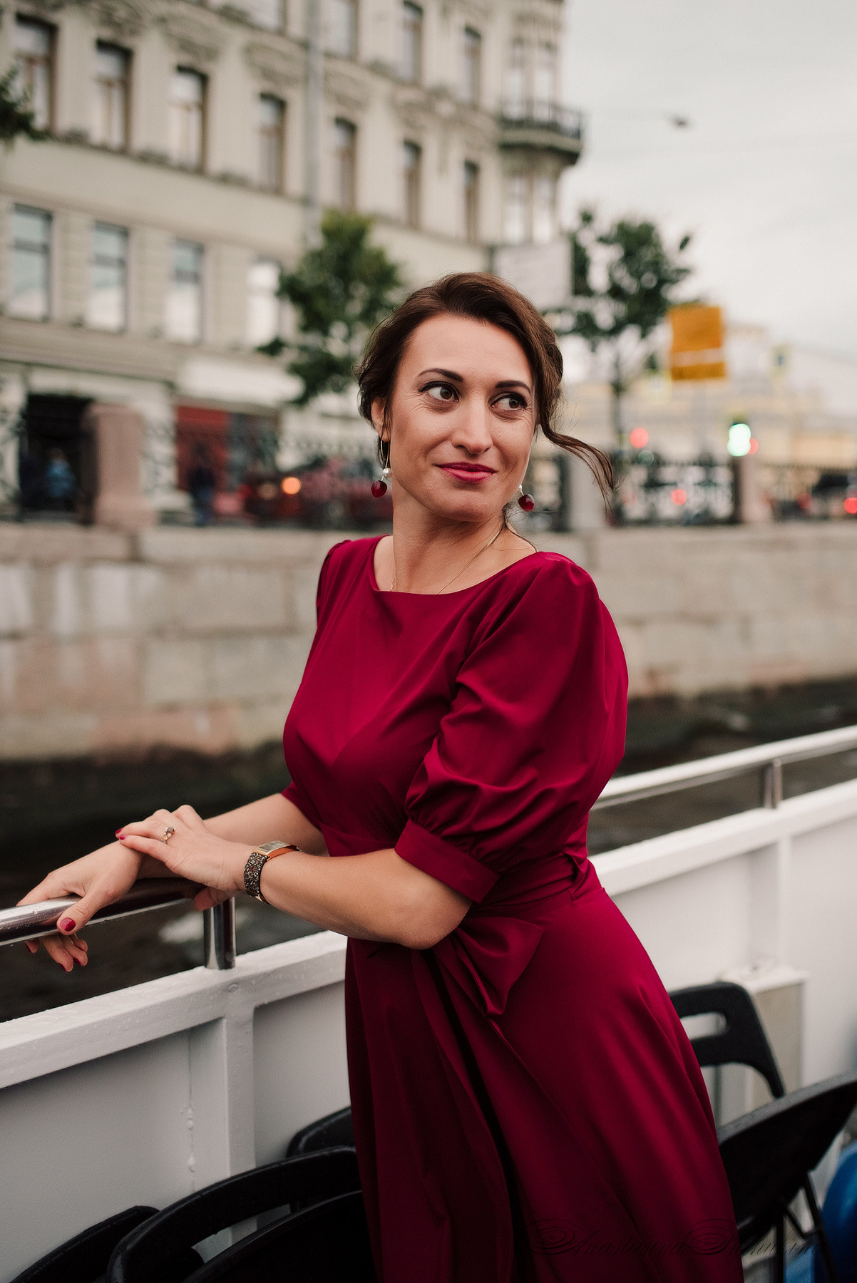 Ангелина и Денис. Дождь и счастье в городе. Семейный и Свадебный фотограф. Санкт-Петербург. Пушкин