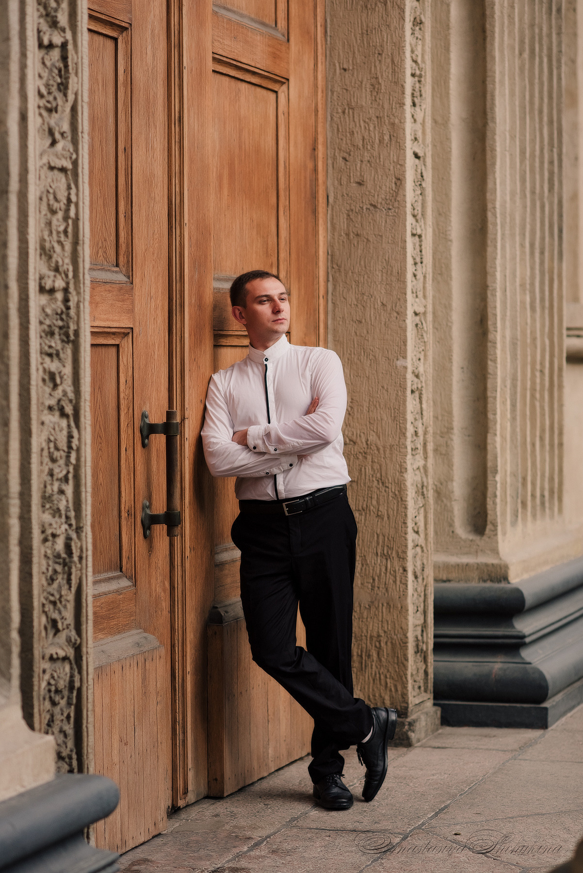 Ангелина и Денис. Дождь и счастье в городе. Семейный и Свадебный фотограф. Санкт-Петербург. Пушкин