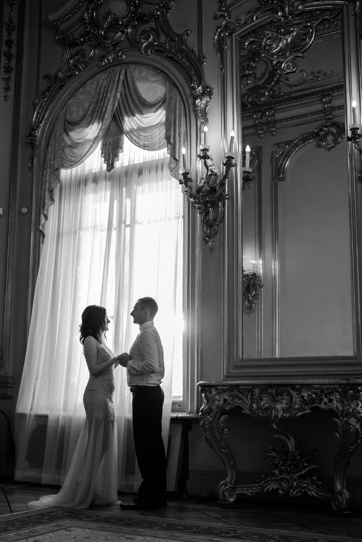 Ангелина и Денис. Дождь и счастье в городе. Семейный и Свадебный фотограф. Санкт-Петербург. Пушкин