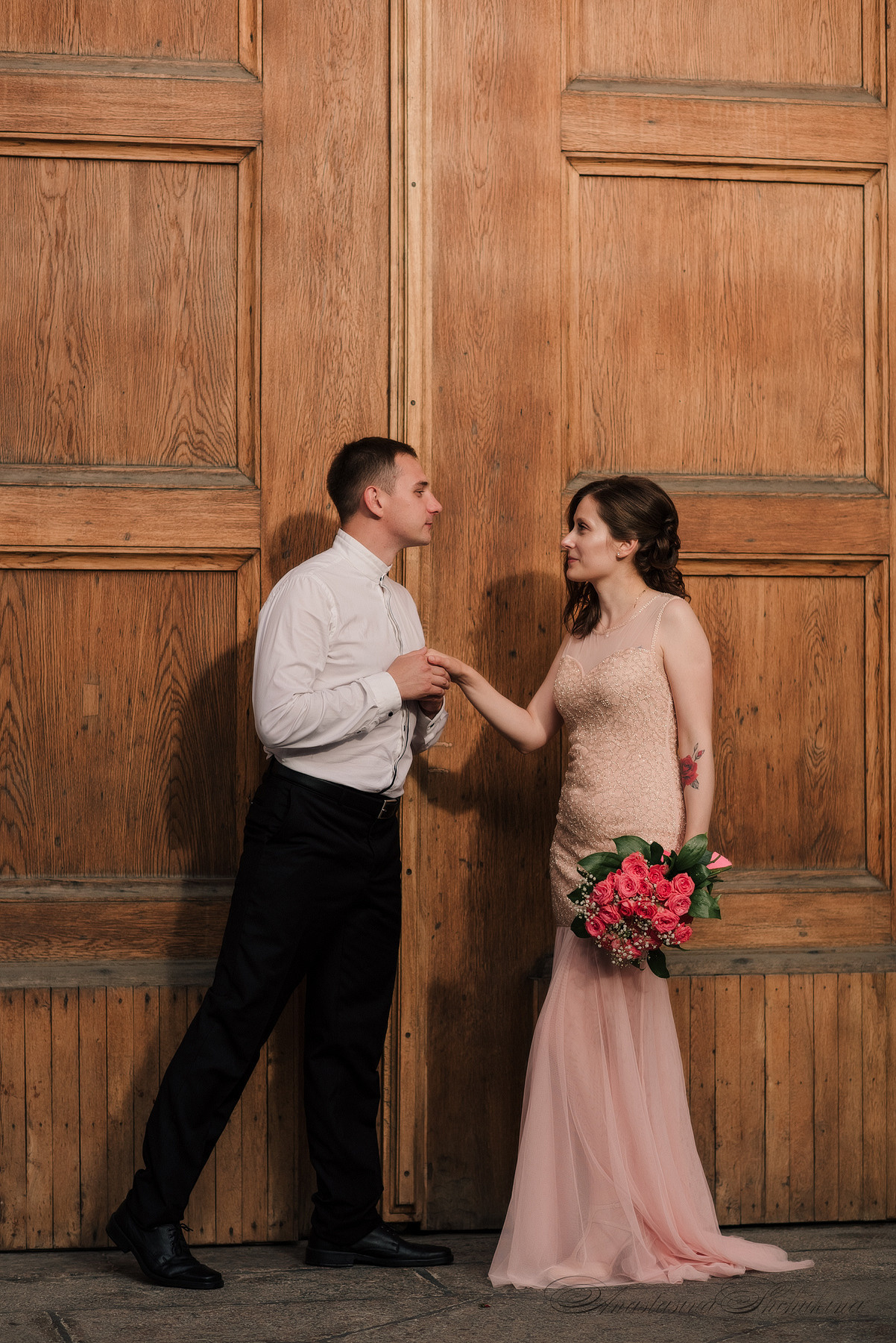 Ангелина и Денис. Дождь и счастье в городе. Семейный и Свадебный фотограф. Санкт-Петербург. Пушкин