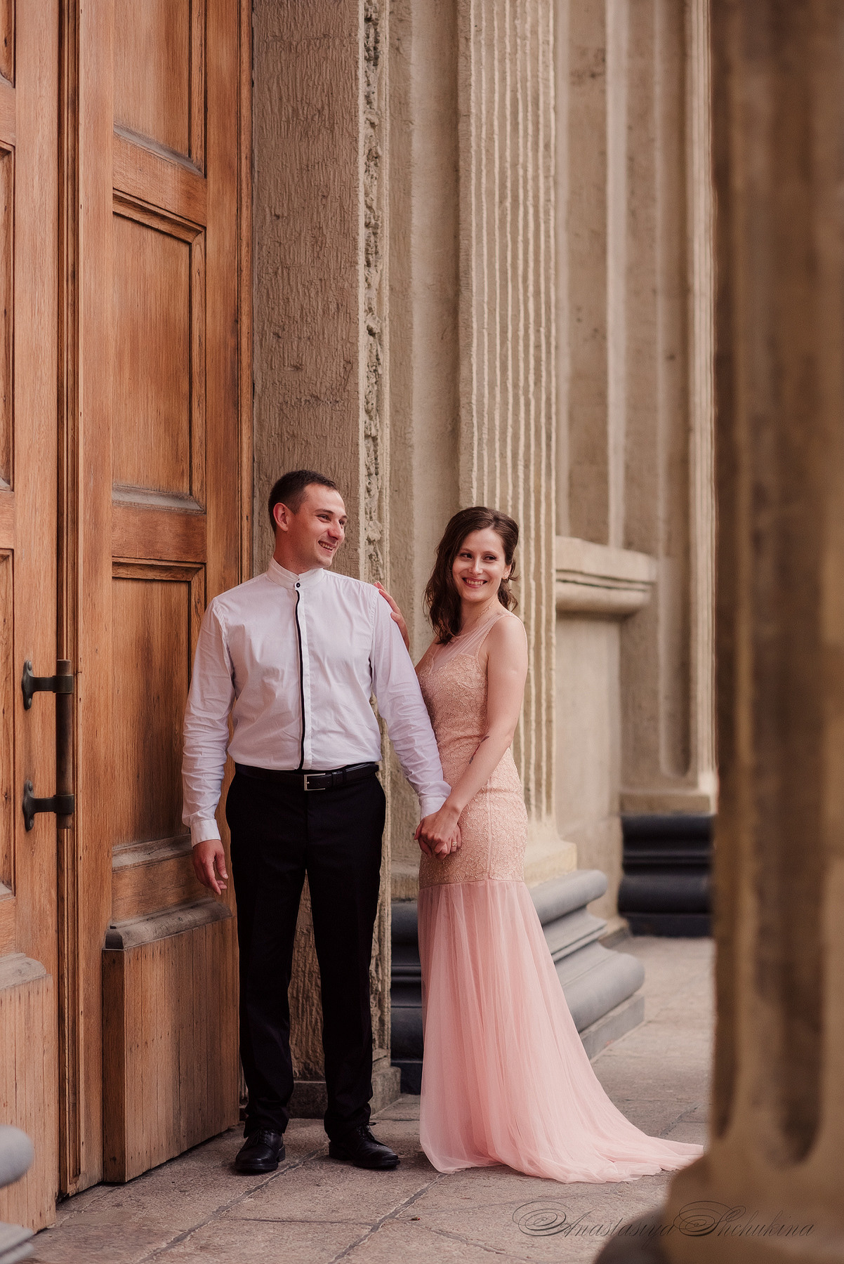 Ангелина и Денис. Дождь и счастье в городе. Семейный и Свадебный фотограф. Санкт-Петербург. Пушкин
