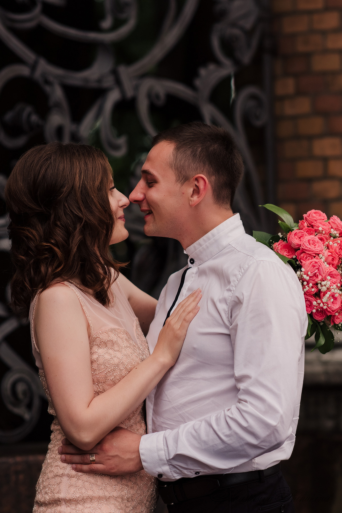 Ангелина и Денис. Дождь и счастье в городе. Семейный и Свадебный фотограф. Санкт-Петербург. Пушкин