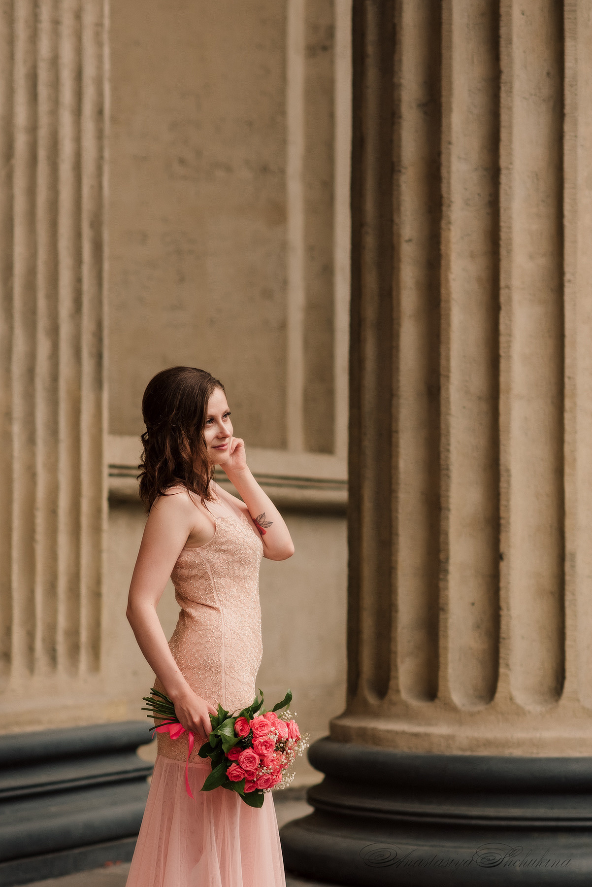 Ангелина и Денис. Дождь и счастье в городе. Семейный и Свадебный фотограф. Санкт-Петербург. Пушкин