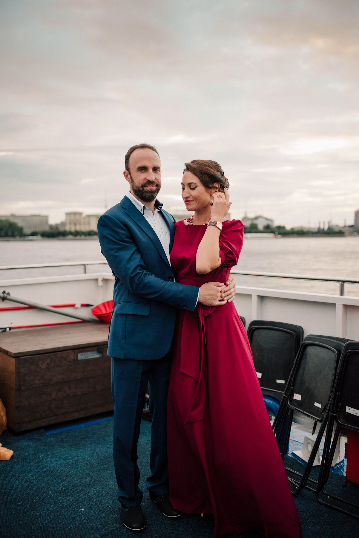 Ангелина и Денис. Дождь и счастье в городе. Семейный и Свадебный фотограф. Санкт-Петербург. Пушкин