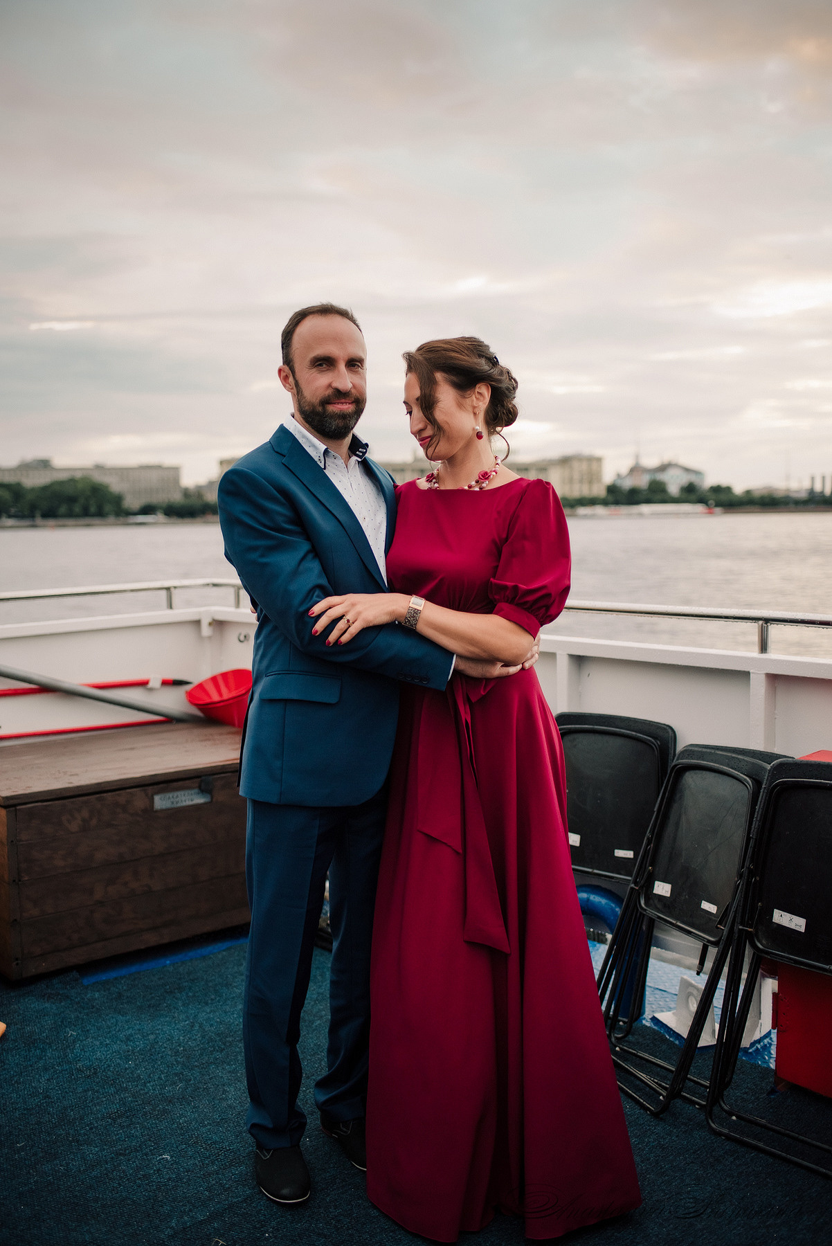 Ангелина и Денис. Дождь и счастье в городе. Семейный и Свадебный фотограф. Санкт-Петербург. Пушкин