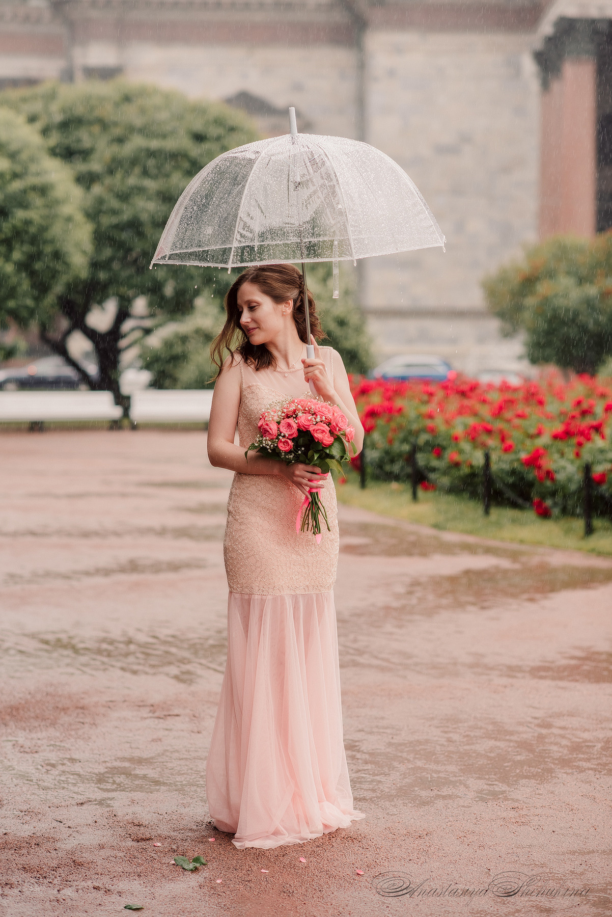 Ангелина и Денис. Дождь и счастье в городе. Семейный и Свадебный фотограф. Санкт-Петербург. Пушкин
