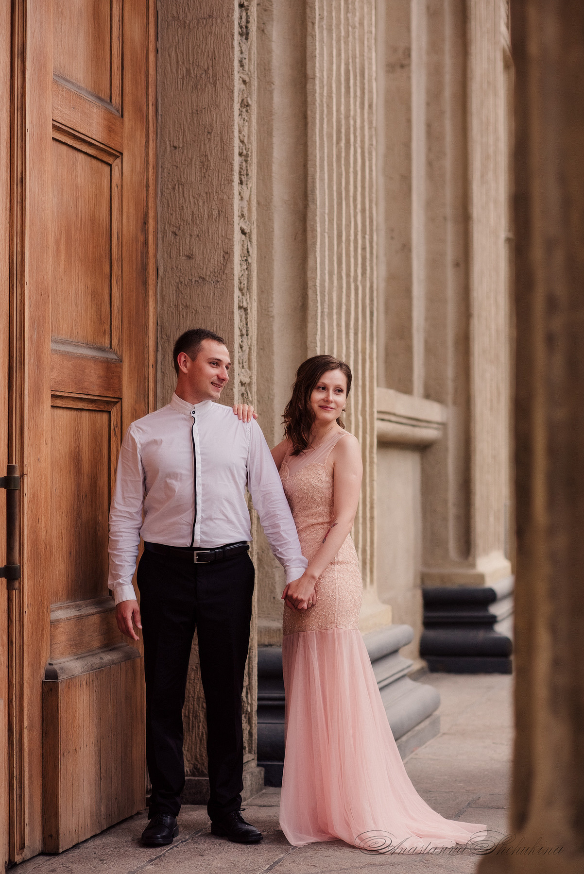 Ангелина и Денис. Дождь и счастье в городе. Семейный и Свадебный фотограф. Санкт-Петербург. Пушкин