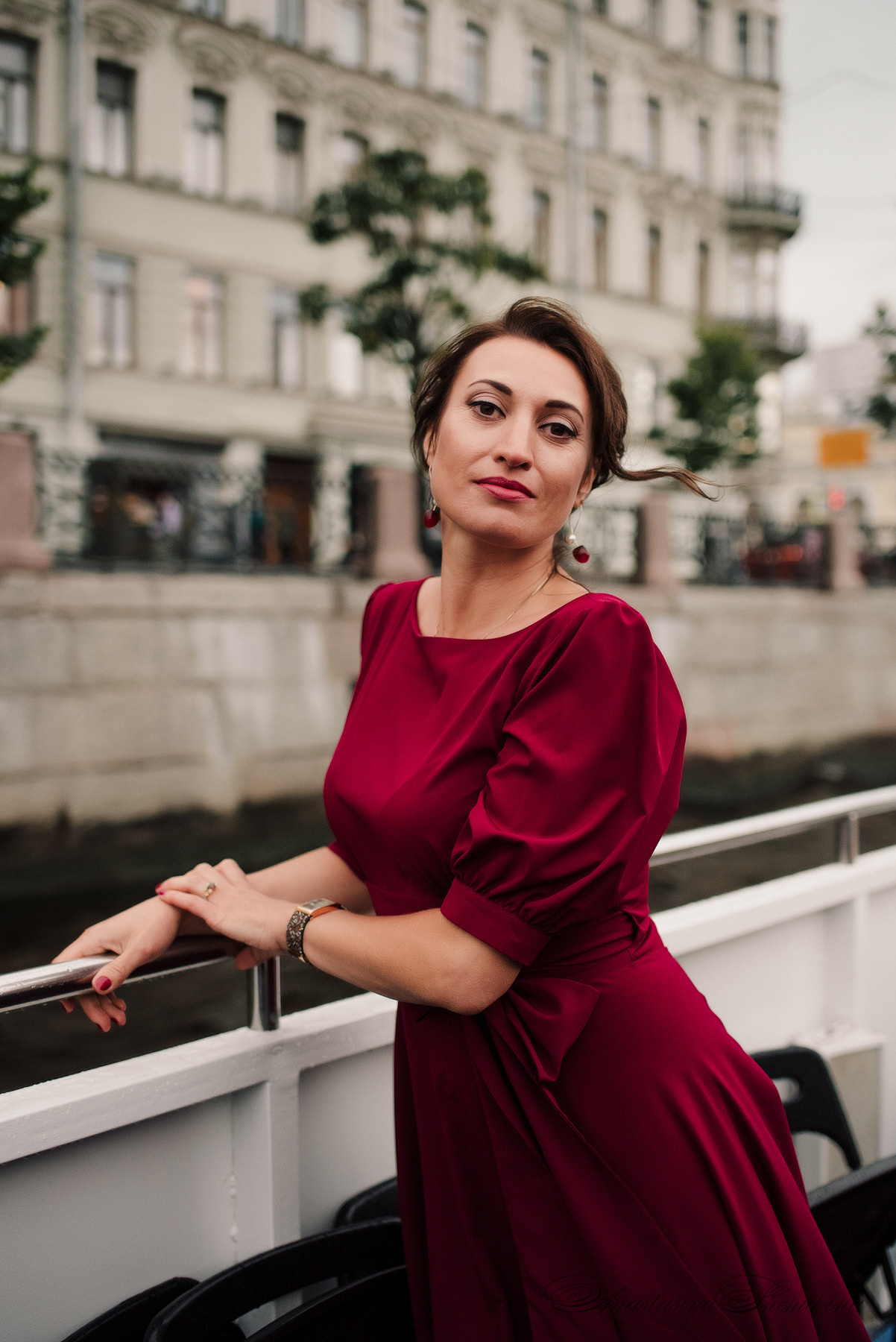 Ангелина и Денис. Дождь и счастье в городе. Семейный и Свадебный фотограф. Санкт-Петербург. Пушкин