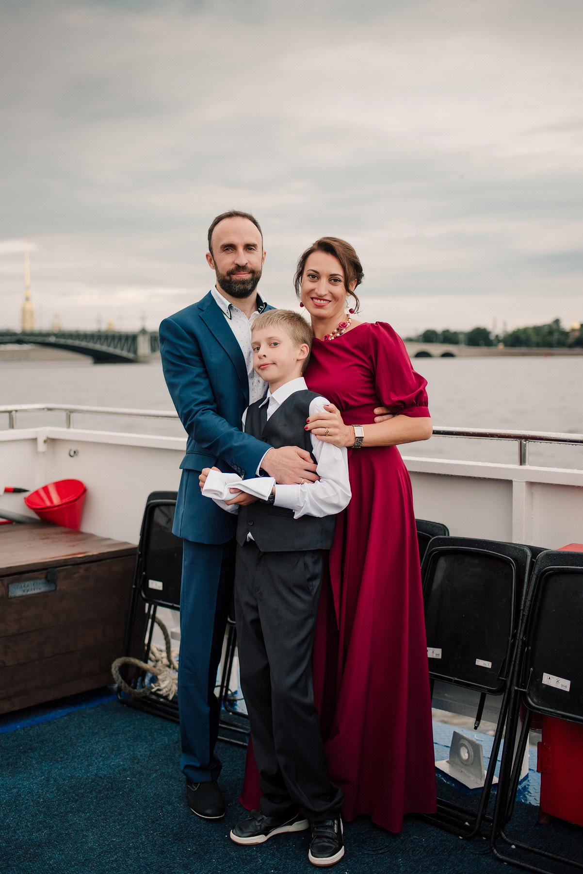 Ангелина и Денис. Дождь и счастье в городе. Семейный и Свадебный фотограф. Санкт-Петербург. Пушкин