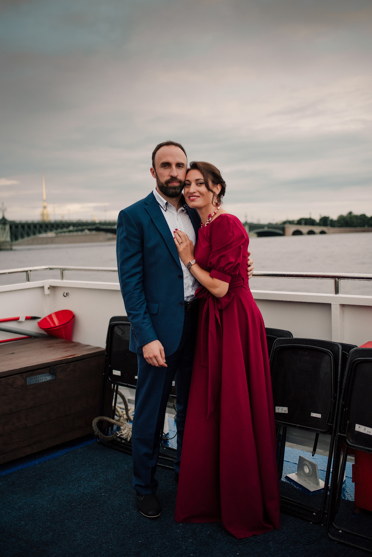 Ангелина и Денис. Дождь и счастье в городе. Семейный и Свадебный фотограф. Санкт-Петербург. Пушкин