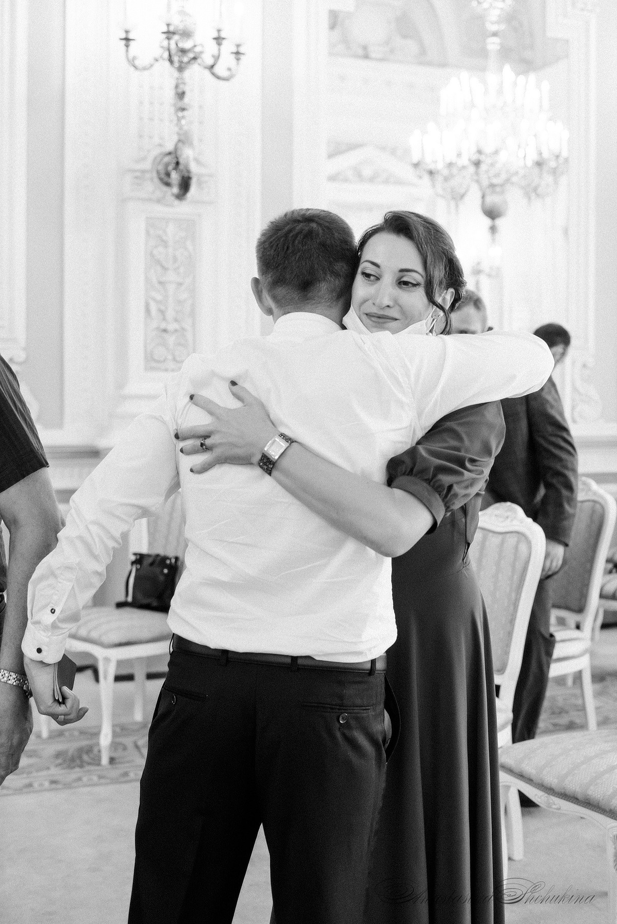 Ангелина и Денис. Дождь и счастье в городе. Семейный и Свадебный фотограф. Санкт-Петербург. Пушкин
