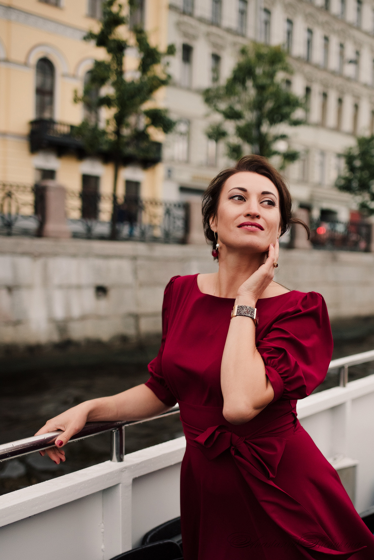 Ангелина и Денис. Дождь и счастье в городе. Семейный и Свадебный фотограф. Санкт-Петербург. Пушкин