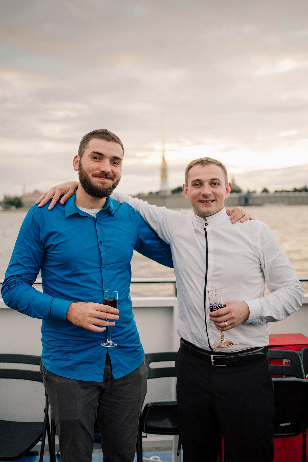 Ангелина и Денис. Дождь и счастье в городе. Семейный и Свадебный фотограф. Санкт-Петербург. Пушкин