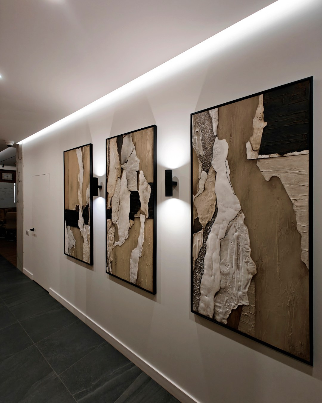 Студия интерьерных картин ручной работы