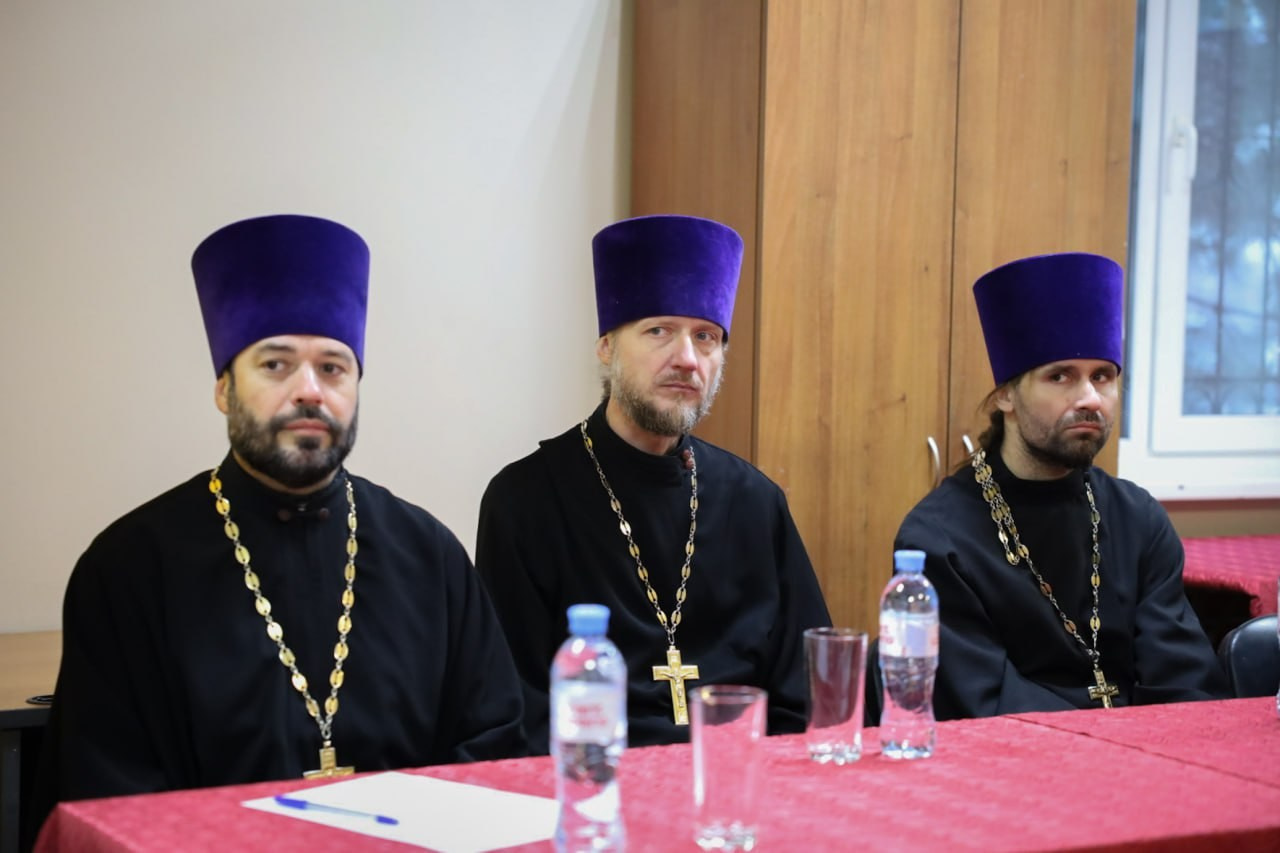 Соборное служение духовенства Северо- Западного благочиния. Саратовское Северо-Западное благочиние