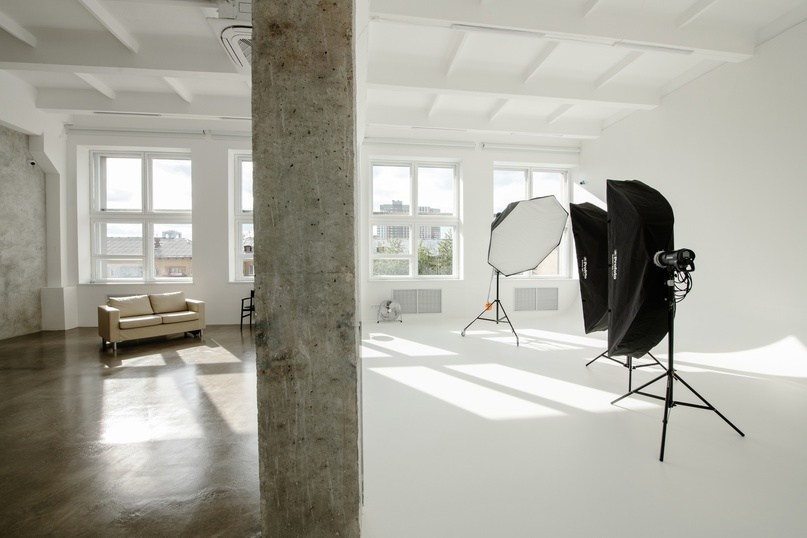 Фотостудии. Фото и видеосъемка Alex May Екатеринбург