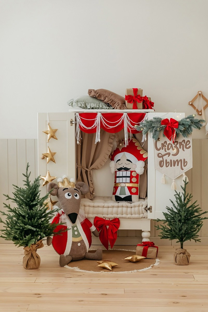 Новогодние студии. Ирина Кан Фотограф новорожденных в Екатеринбурге