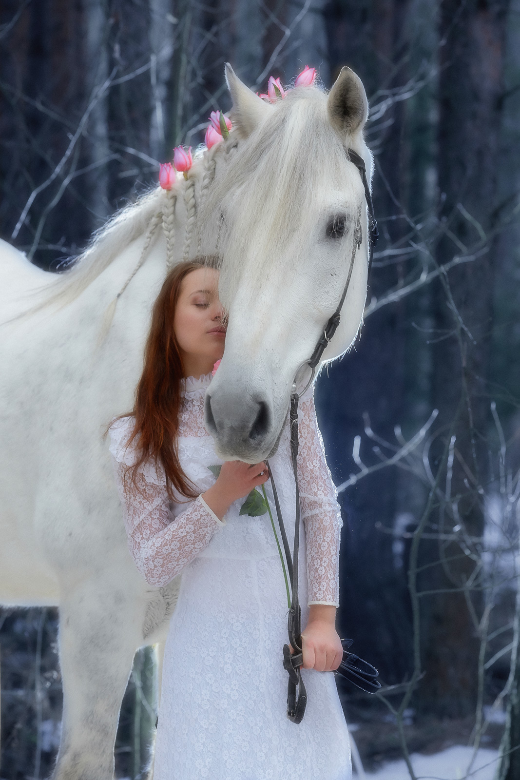 Фото с лошадьми для девушки. Фотосессия с лошадьми выездная. Профессиональная фотосъемка для близких и любимых людей с лошадьми на природе. Рассветы-закаты, фото в речке, с водой, в тумане, ночные фотосессии