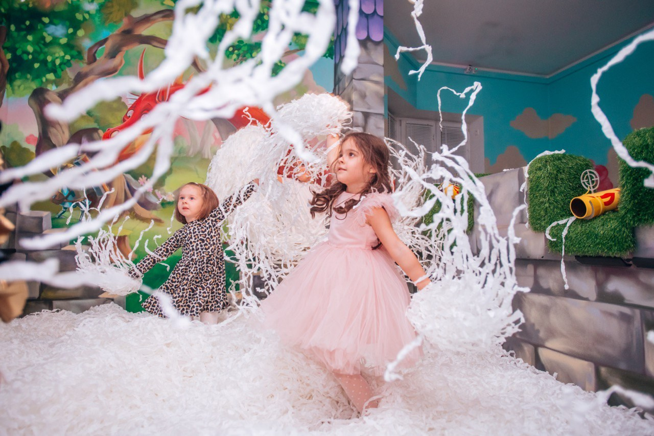 Шоу. Семейный Центр Развлечений в Щелково