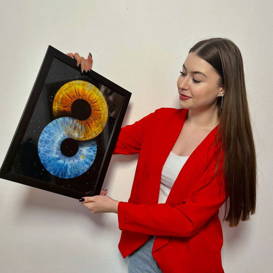 Фото радужки глаза LOOK IN