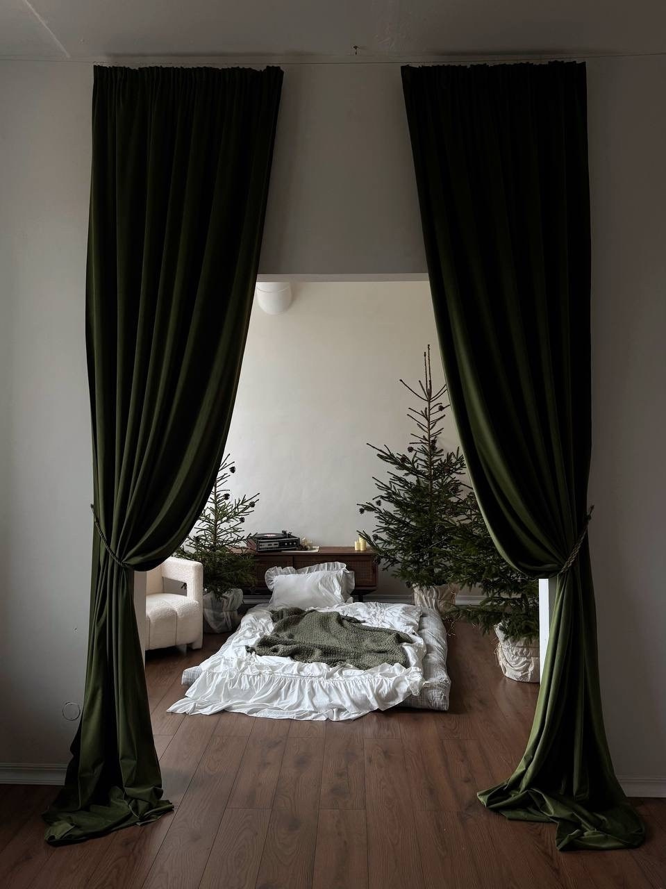 Новогодние залы в фотостудии. Свадебный и семейный фотограф в Твери и Тверской области