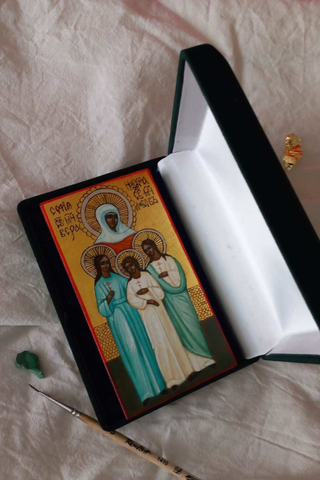 Икона Вера, Надежда, Любовь и матерь их София, купить в Кисловодске.в Кисловодске, Ессентуках, Пятигорске, Минеральных водах, Невинномысске, Ставрополе, Георгиевске, Зеленокумске, Армавире, Осетии, Ростове-на-Дону, Краснодаре, Воронеже, Москве, Санкт-Петербурге, Московской области, Норильске, Архангельске.