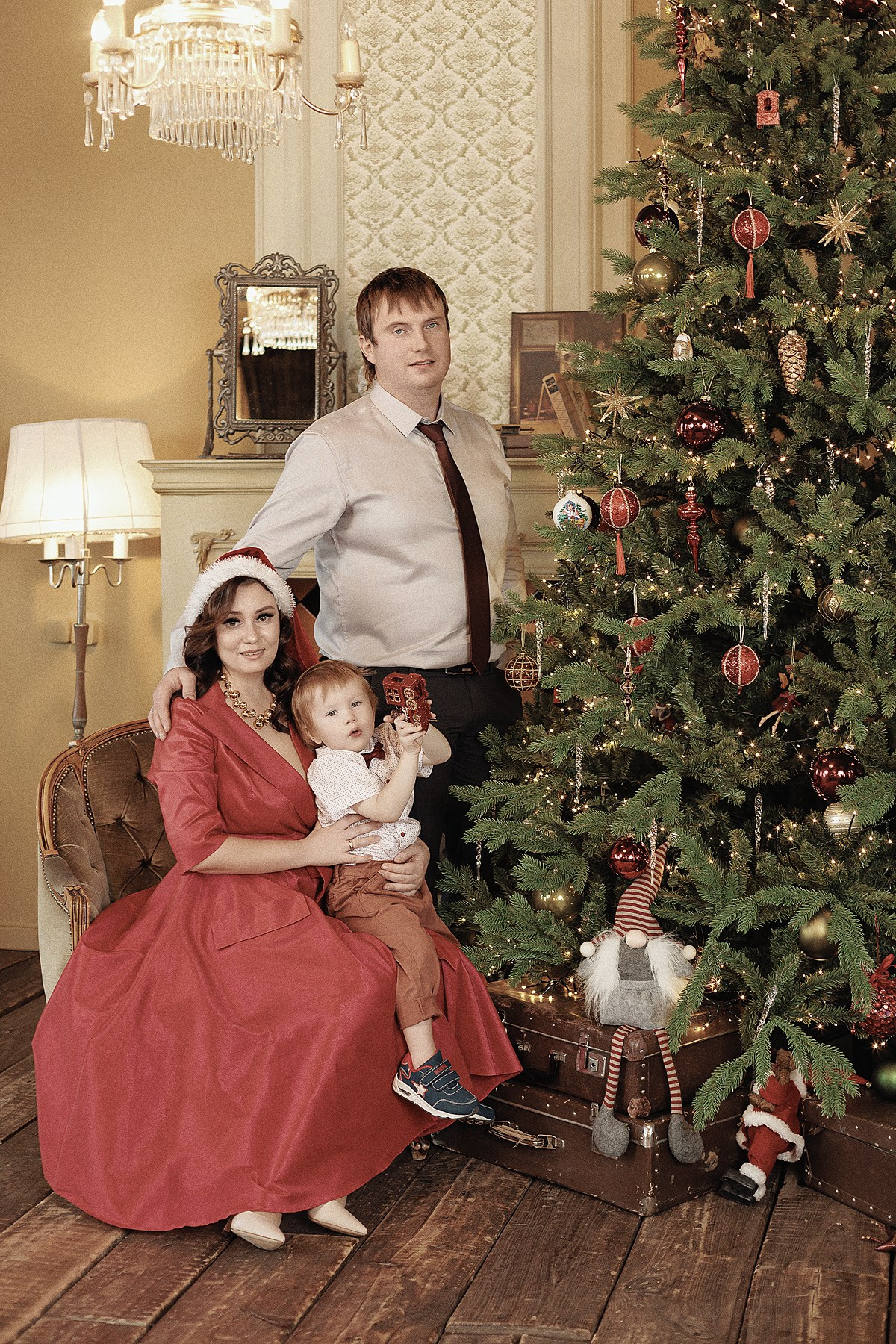 Семейная студийная фотосессия в Омске. Фотограф в Омске Таня Бережная