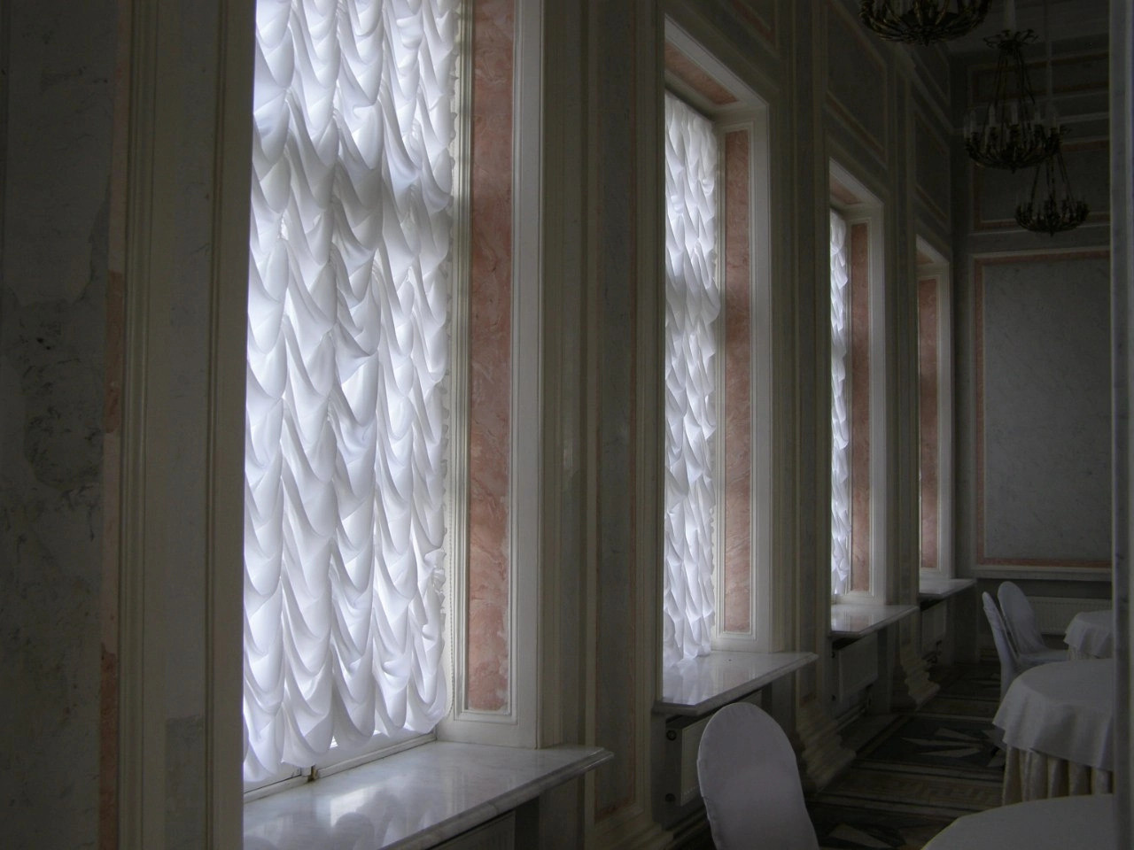 Шторы и портьеры. Пошив театральных и сценических костюмов в СПб