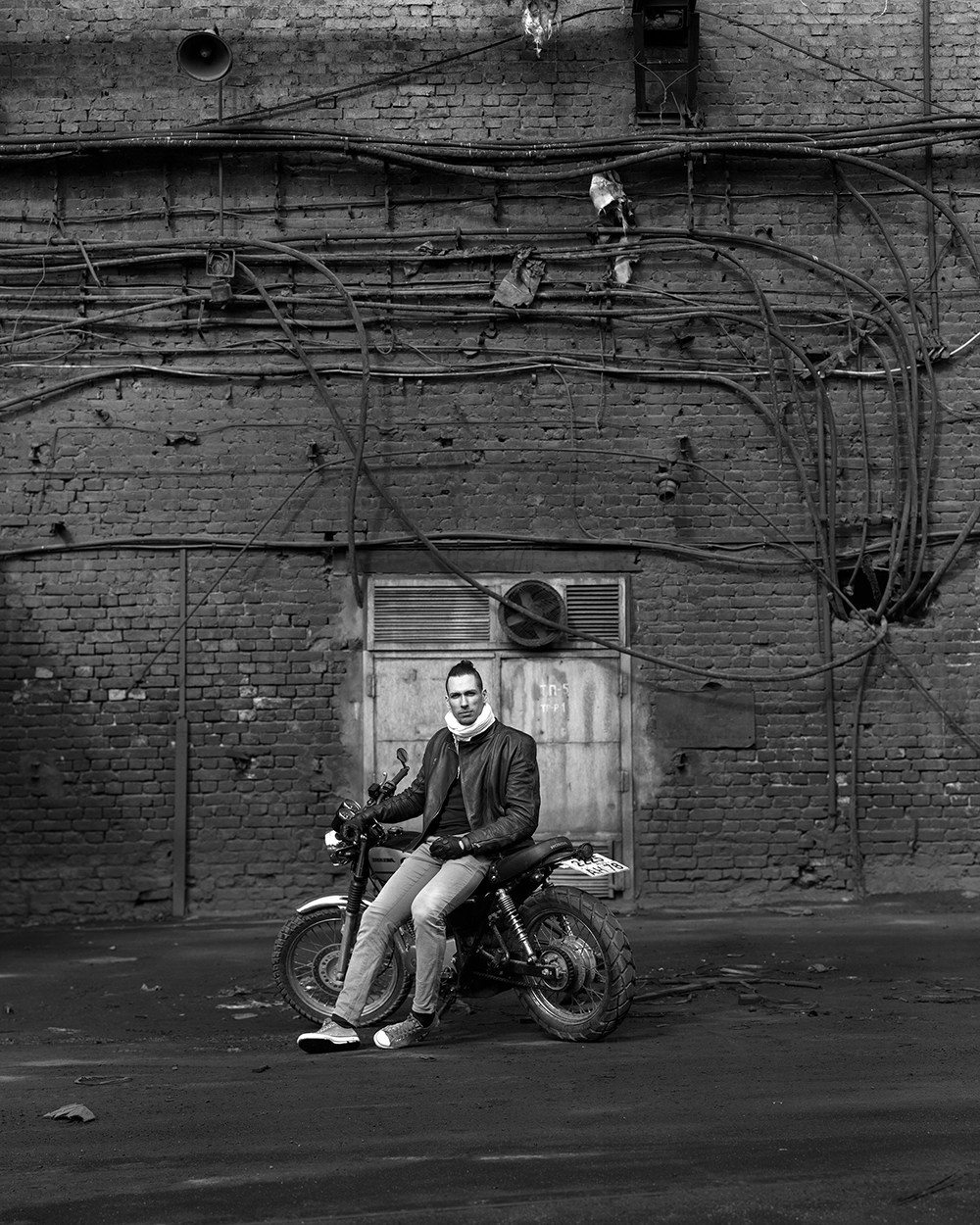 Фотограф на пленку СПб, пленочный фотограф Денис Дорфф. Фотограф крещение венчание в Петербурге! Помогает подобрать храм и посоветовал душевного батюшку в СПб