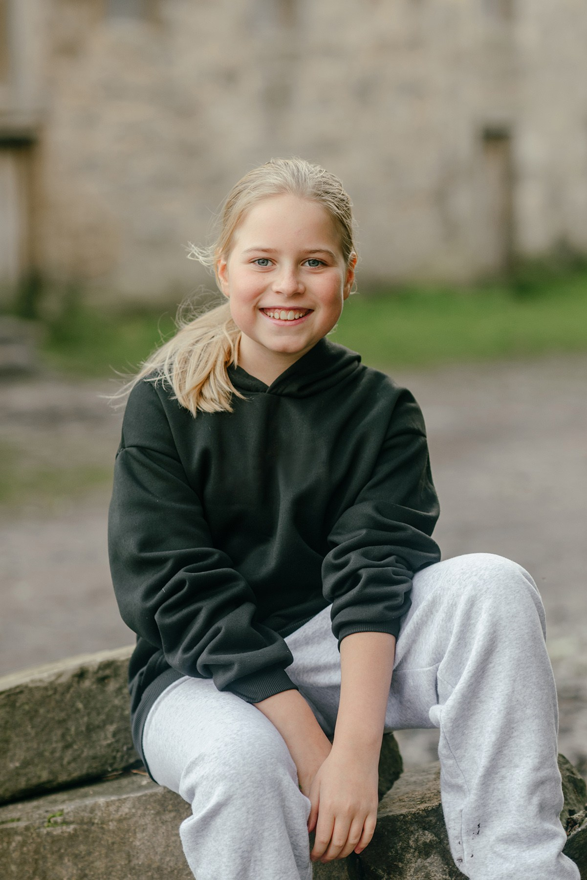photo shoot girl in Scotland, photo shoot at the castle