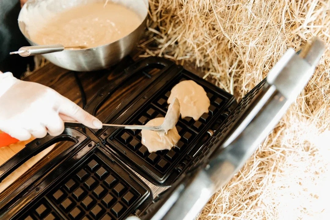 Анимационная станция Вафельный бар. Кейтеринг Royal Catering | По Москве и Московской области организуем р