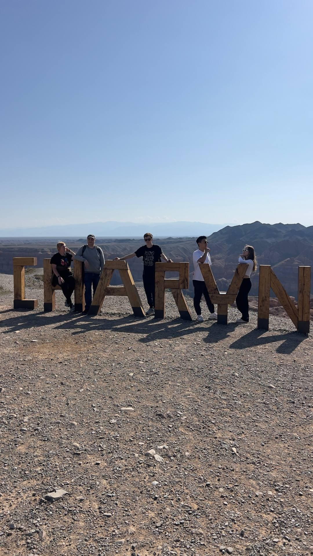 Melon Travel в Алматы: экскурсии и джип туры в Чарынский каньон, озера Каинды, Кольсай, Иссык, национальный парк Алтын Эмель