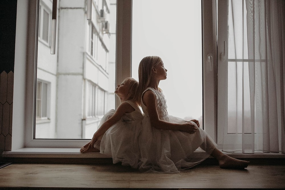 Домашняя уютная семейная фотоссесия. Саша + Саша = трое детей. Катя Сидор — фотограф в Москве