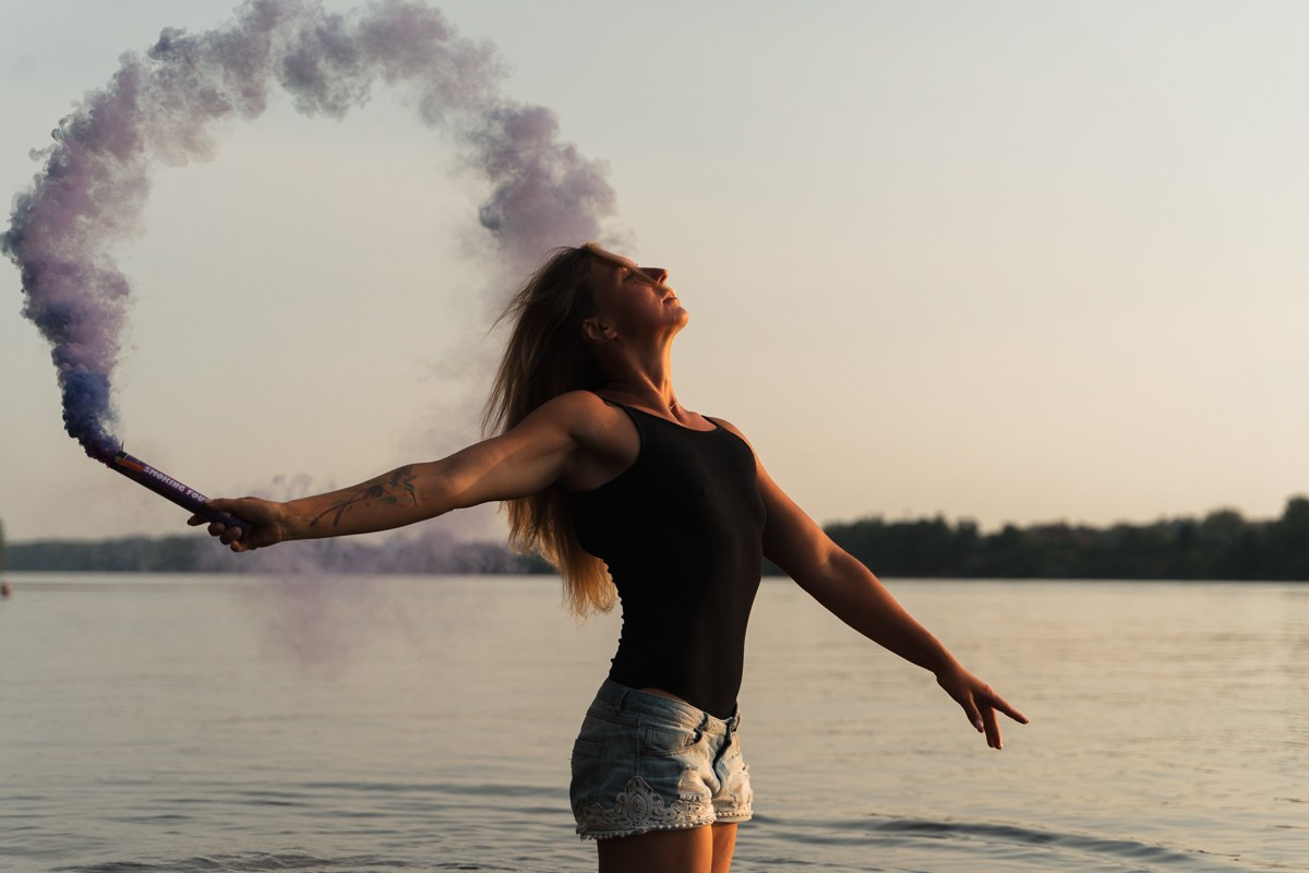 Фотопроект «Фаеры в лесу». Репортажный и семейный фотограф в Санкт-Петербурге Тарас Марченко