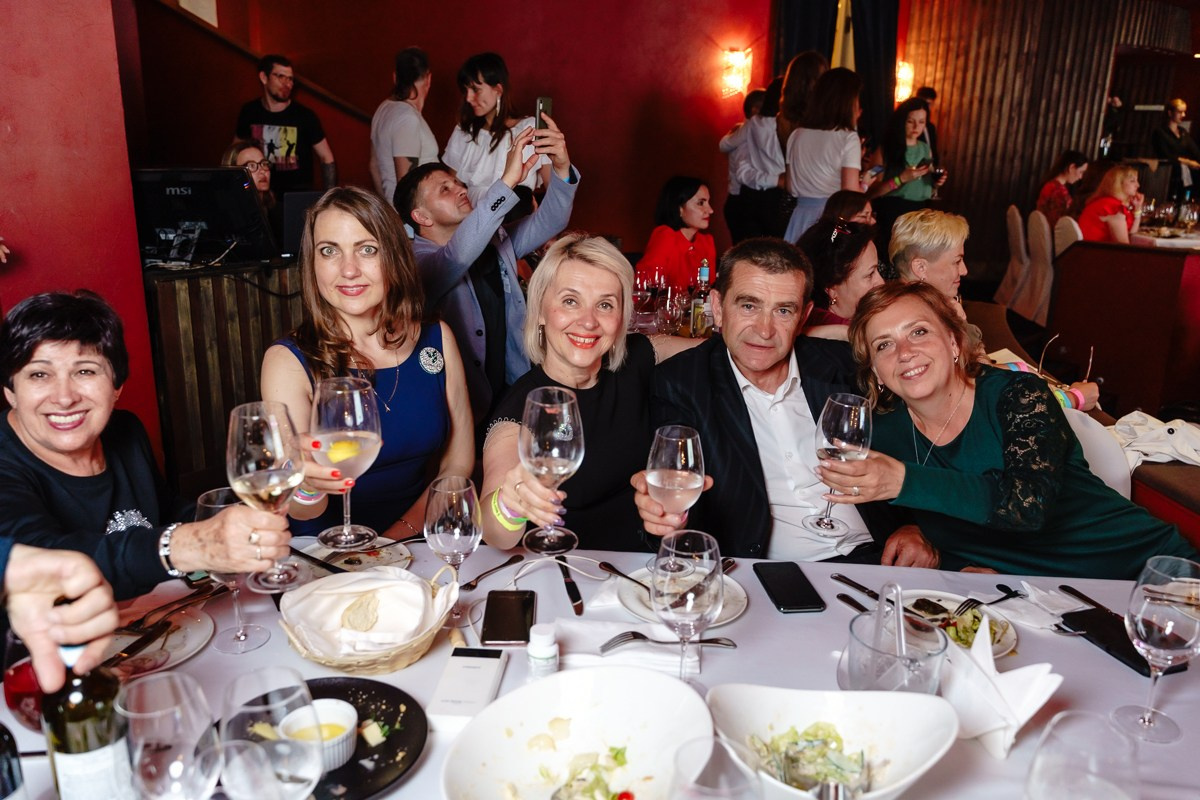 Церемония награждения Herbalife 2023. Репортажный и семейный фотограф в Санкт-Петербурге Тарас Марченко