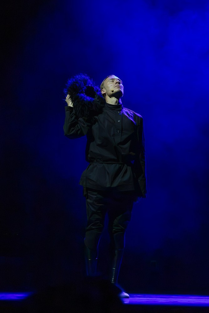 Репортаж с премьеры спектакля «Я, бабушка, Илико и Илларион» в Музыкальном театре «Градский Холл»