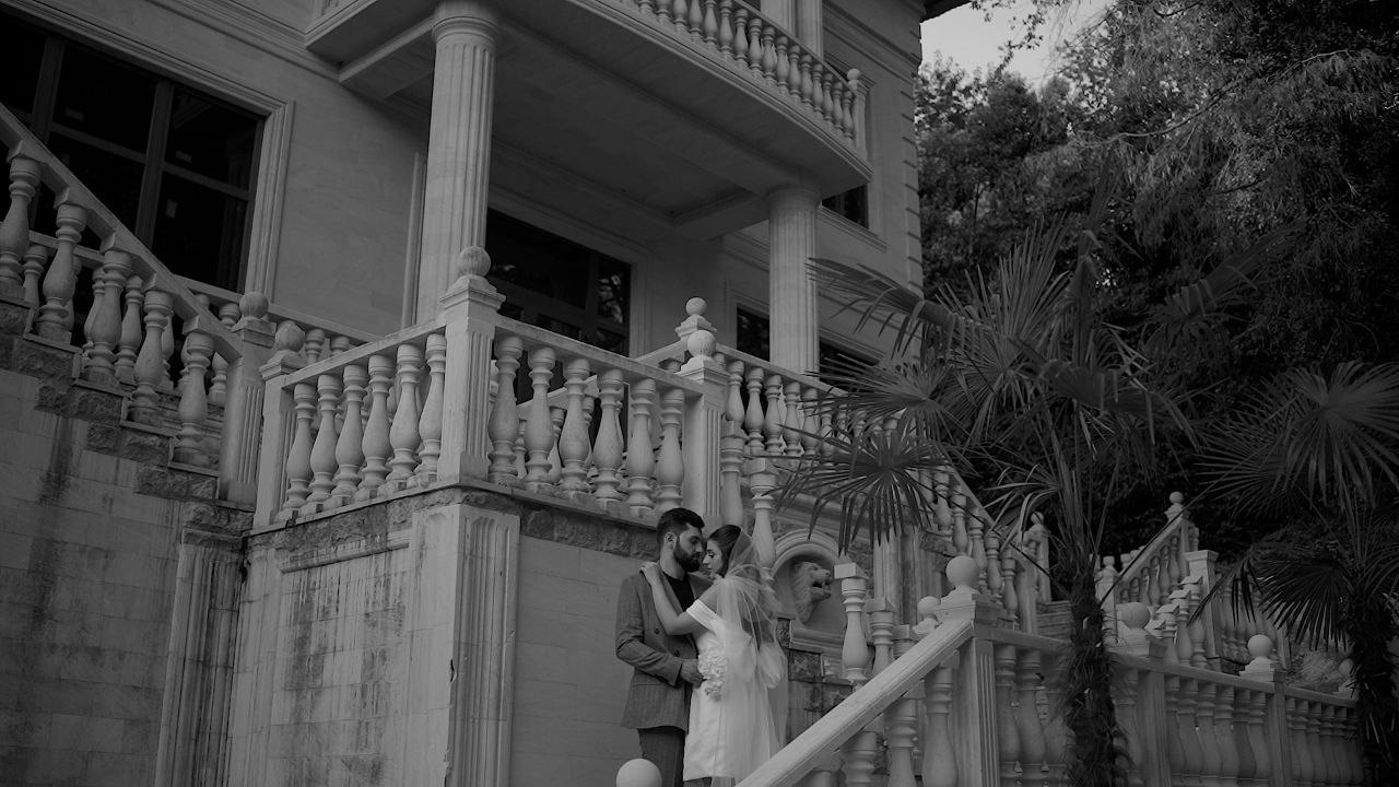 Свадебный видеооператор Владимир Таирян. Портретный и свадебный фотограф Алла Карени Москва