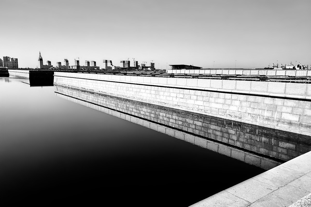 Для какого жанра лучше всего подходит чёрно-белая съёмка. НЕЙРО-АРТы Воеводова