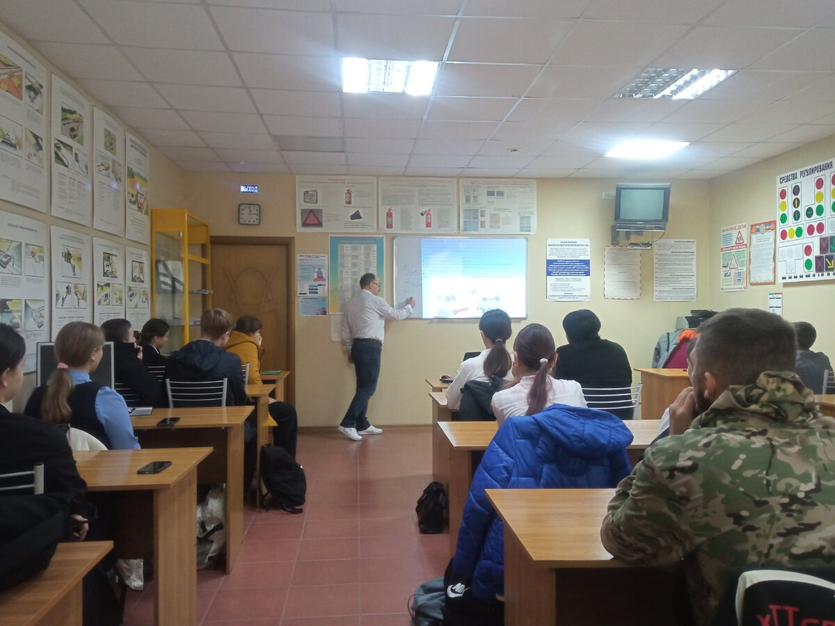 Юные технари (2023). Клуб экстремальных видов спорта в Ростовской области