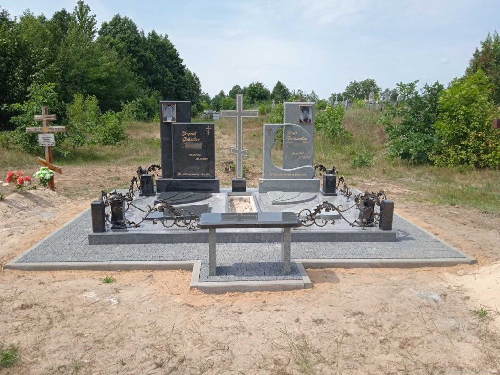 Реальные фото работ. Изготовление и установка памятников в Москве и МО