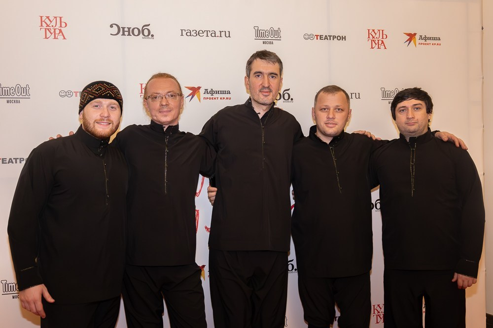 Репортаж с премьеры спектакля «Я, бабушка, Илико и Илларион» в Музыкальном театре «Градский Холл»