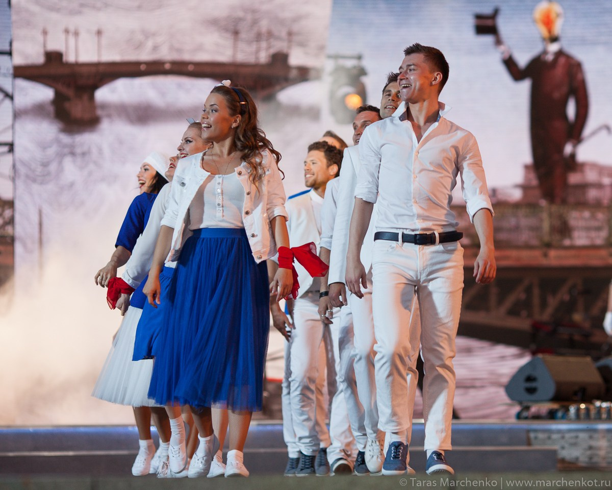 Алые Паруса. Репортажный и семейный фотограф в Санкт-Петербурге Тарас Марченко