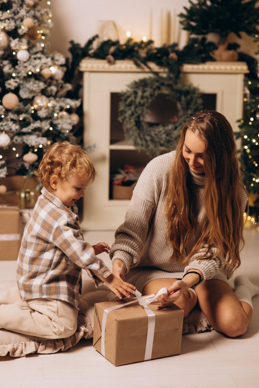 Новогодняя фотосессия семейная в Мытищах. Фотостудия «Птичка» Мытищи,